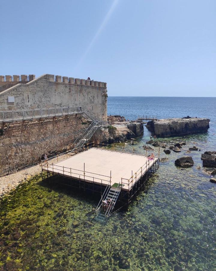 Ambrosia Ortigia Hébergement de vacances *